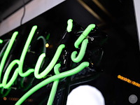 Heineken - vintage neon freddy's reclamebord - afbeelding 7 van  7