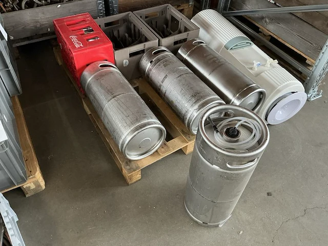 Heineken biertanks - afbeelding 2 van  3