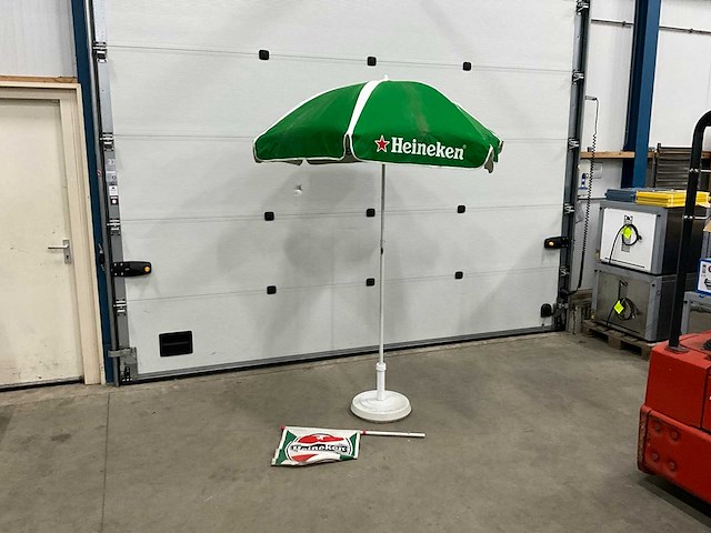 Heineken parasols (3x) - afbeelding 1 van  8