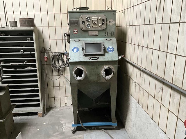 Heinrich schlick kg zandblaaskast - afbeelding 2 van  6