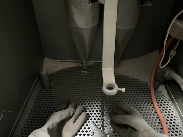 Heinrich schlick kg zandblaaskast - afbeelding 6 van  6