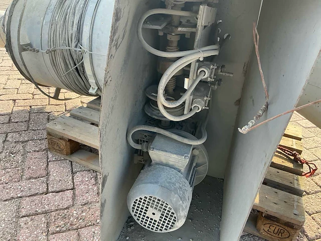 Hek bv cement doseermachine met stofafzuiging - afbeelding 1 van  16