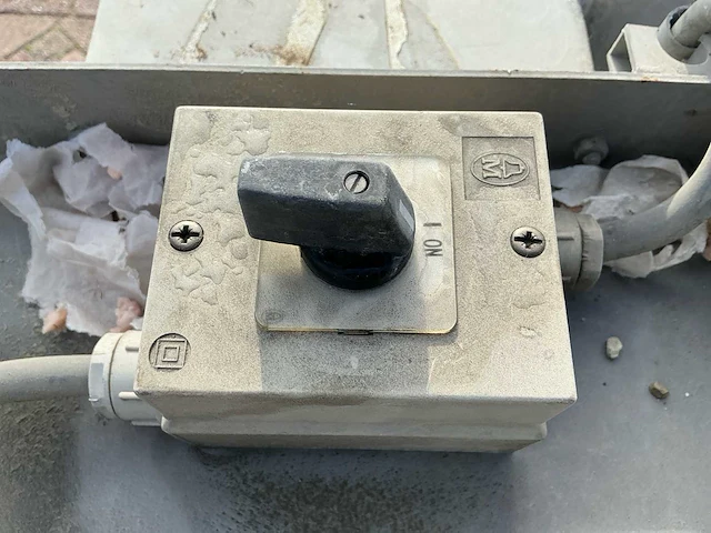 Hek bv cement doseermachine met stofafzuiging - afbeelding 15 van  16