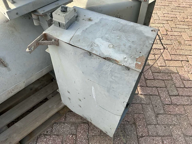 Hek bv cement doseermachine met stofafzuiging - afbeelding 14 van  15