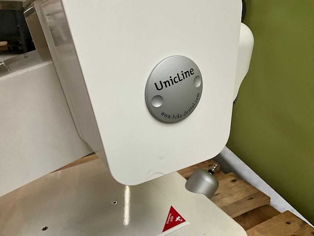 Heka dental unicline tandartsstoel - afbeelding 9 van  9