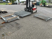 Hekwerk met poorten - afbeelding 9 van  15