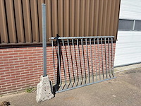 Hekwerk met staanders (35x) - afbeelding 4 van  10