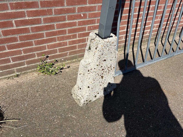 Hekwerk met staanders (35x) - afbeelding 5 van  10