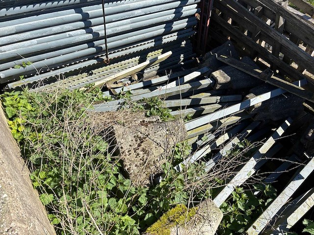 Hekwerk met staanders (35x) - afbeelding 10 van  10