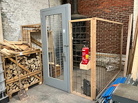 Hekwerk rond de houtkachel - afbeelding 3 van  5