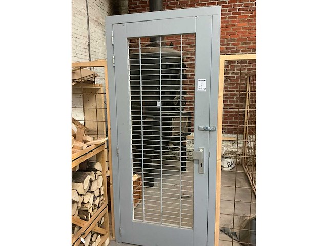 Hekwerk rond de houtkachel - afbeelding 5 van  5