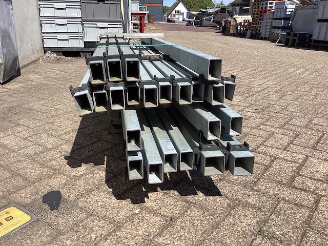Hekwerkpalen 2,6 meter (23x) div - afbeelding 7 van  9