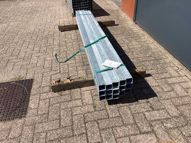 Hekwerpalen gegalvaniseerd 2,50 meter (15x) - afbeelding 4 van  7