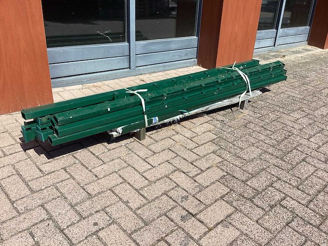 Hekwerpalen groen (15x) - afbeelding 1 van  9