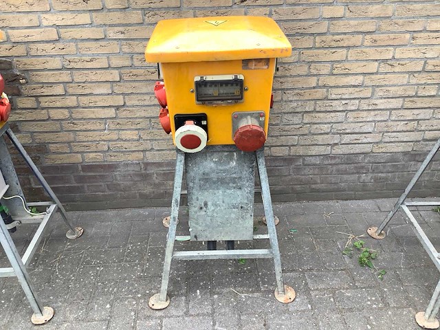 Helaf 32amp bouwstroomaansluitkast - afbeelding 4 van  4