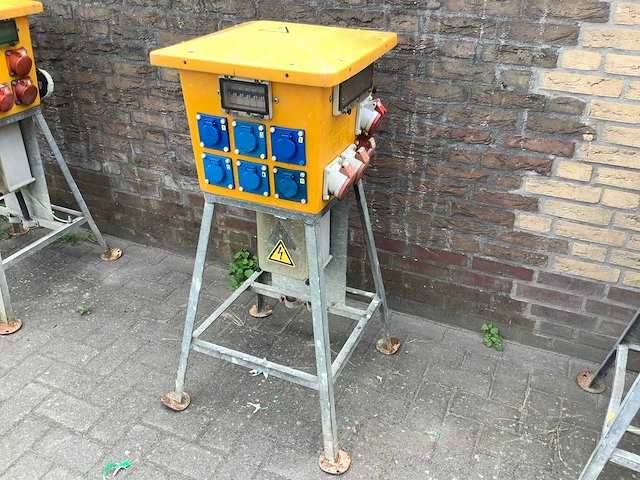 Helaf 32amp doorstroom verdeelbord - afbeelding 1 van  4