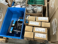 Hele grote partij installatiematerialen - afbeelding 20 van  38