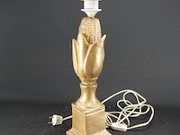 Hele lelijke gipsen lampvoet met mais - afbeelding 1 van  5