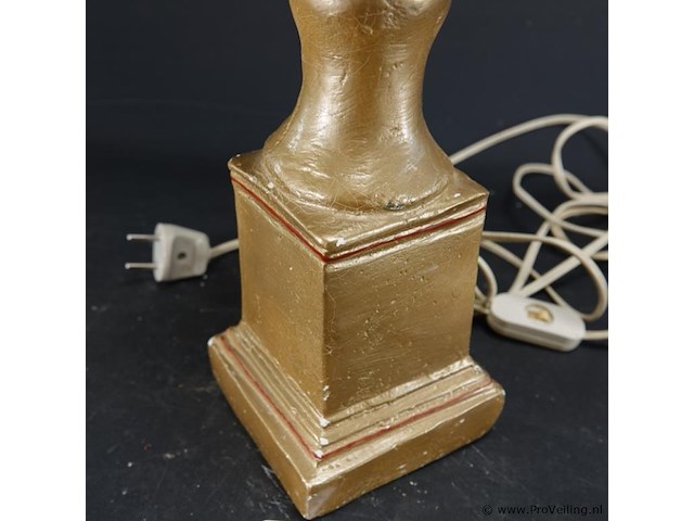 Hele lelijke gipsen lampvoet met mais - afbeelding 4 van  5