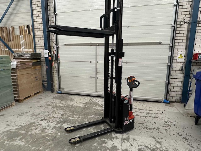 Heli - 2022 - cdd15j - stapelaar - afbeelding 3 van  10