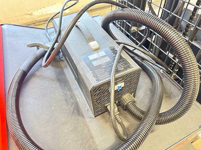 Heli - 2023 - ac16 - stapelaar - afbeelding 6 van  17