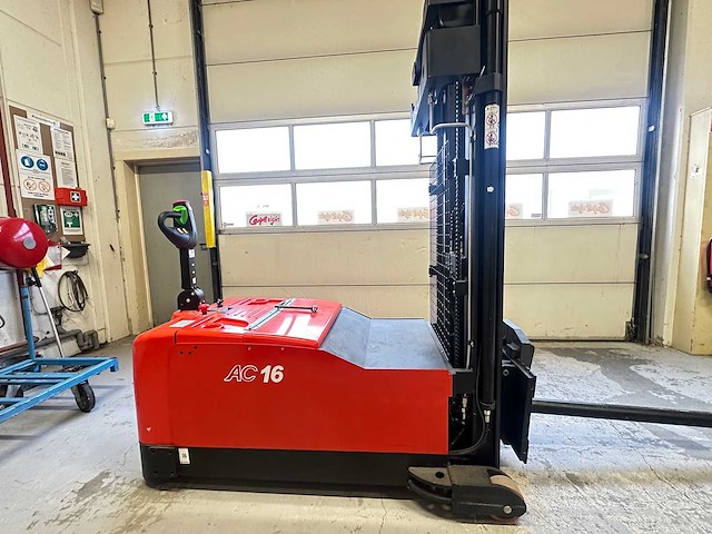 Heli - 2023 - ac16 - stapelaar - afbeelding 1 van  17