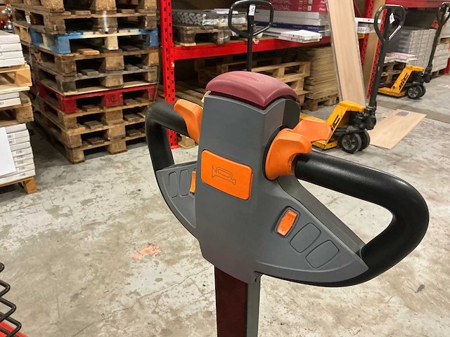 Heli - dc 15 - elektrische hoogstapelaar - afbeelding 6 van  8