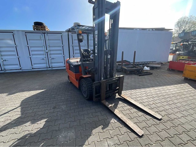 Heli cpd 30 hc2 heftruck - afbeelding 4 van  9