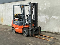 Heli cpyd18 vorkheftruck - afbeelding 6 van  13