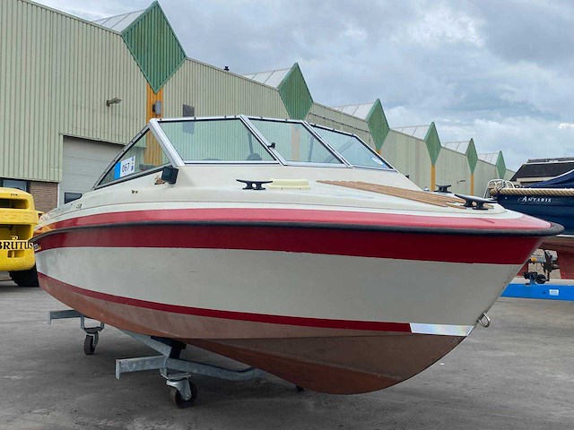 Hellwig v470 marathon speedboot - afbeelding 7 van  13