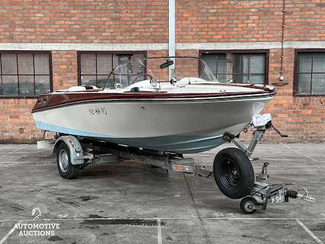 Hellwig v515 speedboot - afbeelding 1 van  16