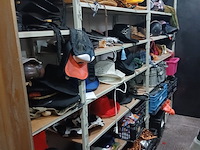 Helmen hoeden, motorhandschoenen, etc. - afbeelding 1 van  21