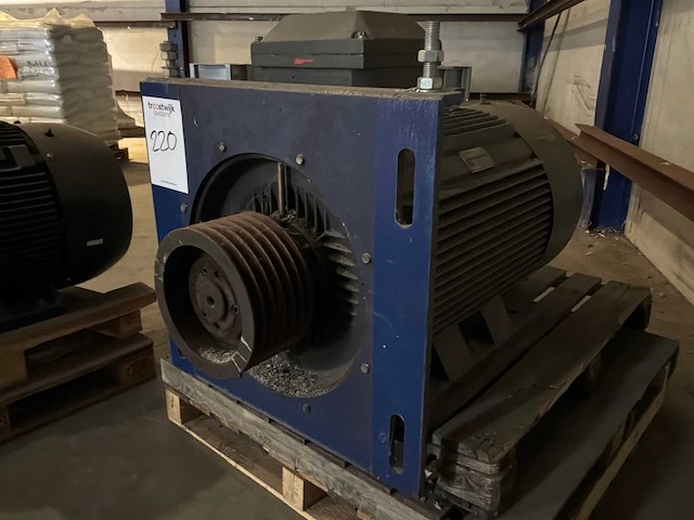 Helmke dor315l1 elektromotor - afbeelding 2 van  4