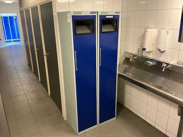 Helmsman dispenser lockerkast - afbeelding 1 van  3