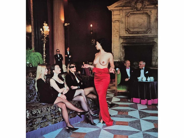 Helmut newton - foto art print - 27 x26 - afbeelding 1 van  4
