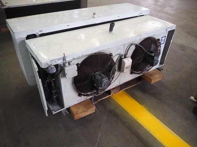 Helpman - afbeelding 2 van  6