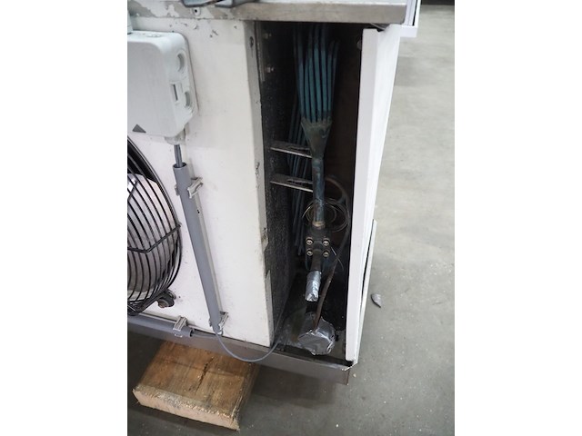 Helpman - afbeelding 6 van  8