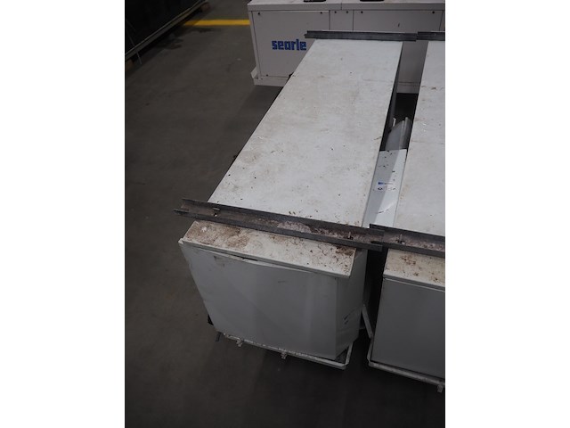 Helpman - afbeelding 3 van  6