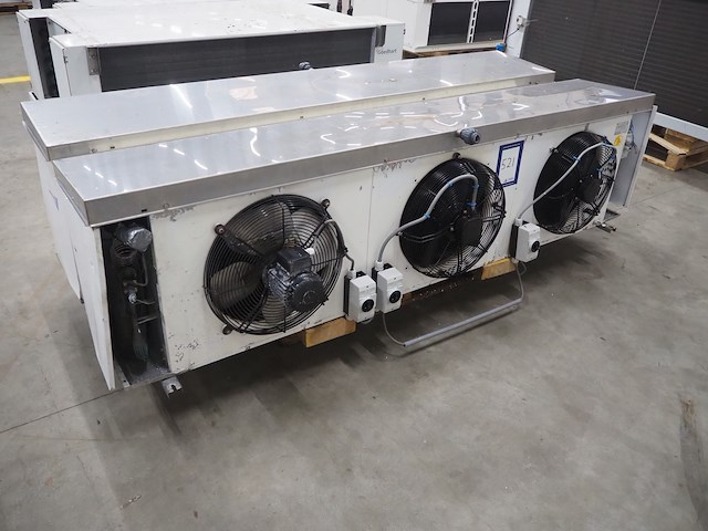 Helpman - afbeelding 1 van  7