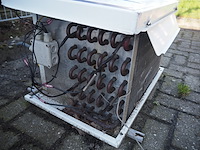 Helpman - afbeelding 8 van  9