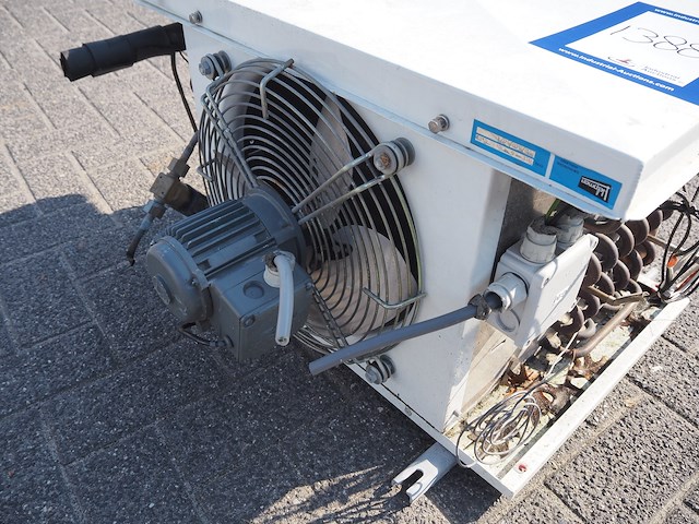 Helpman - afbeelding 5 van  8