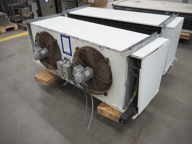 Helpman - afbeelding 2 van  7