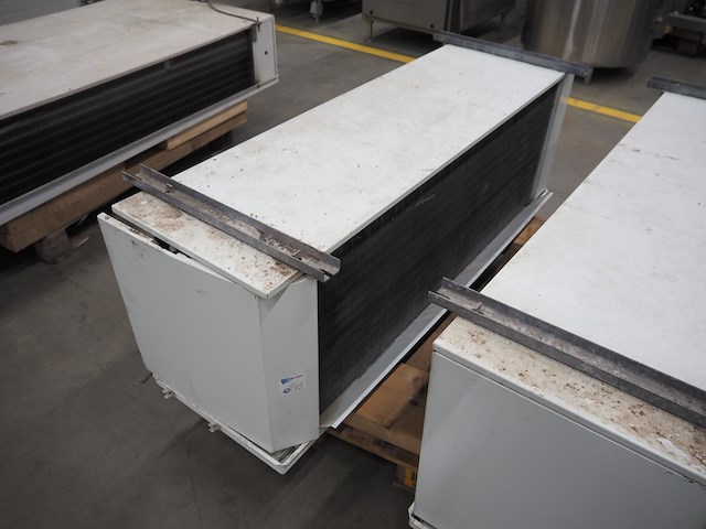 Helpman - afbeelding 4 van  8