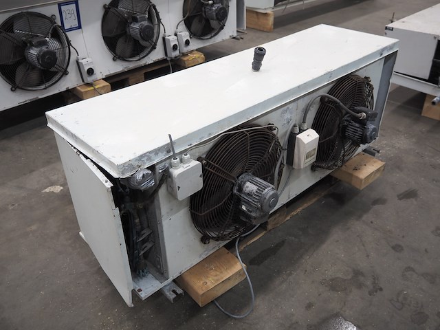 Helpman - afbeelding 3 van  9