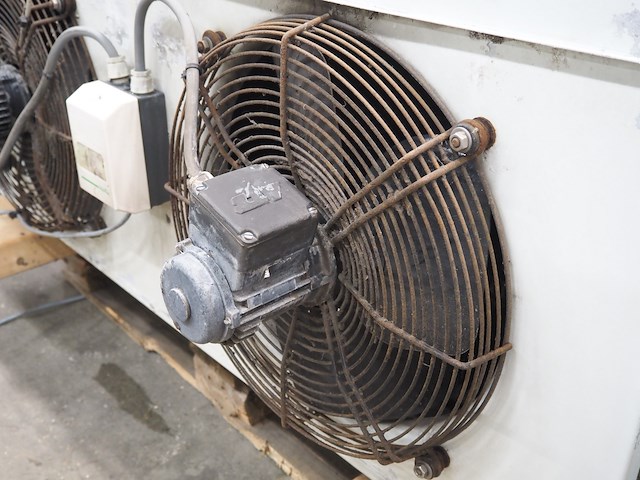 Helpman - afbeelding 5 van  9