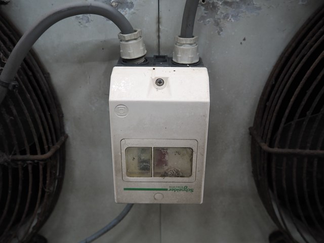 Helpman - afbeelding 7 van  9