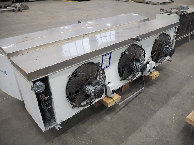 Helpman - afbeelding 1 van  8