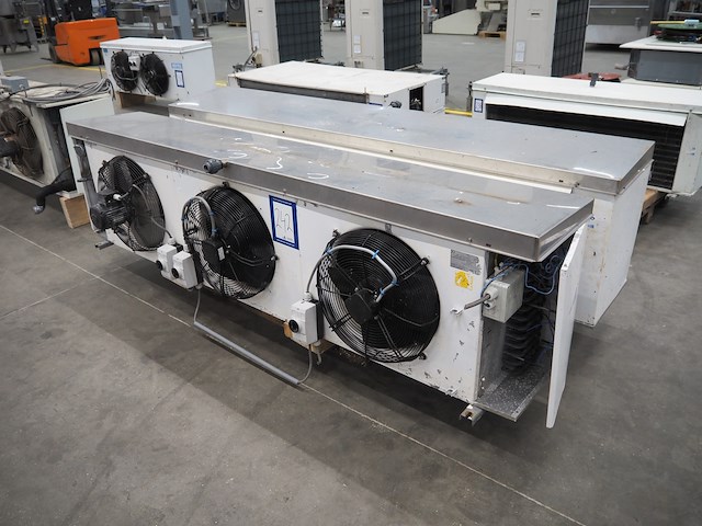 Helpman - afbeelding 1 van  12