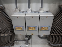 Helpman - afbeelding 9 van  10