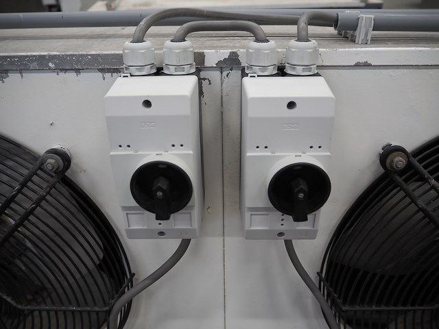 Helpman - afbeelding 10 van  11